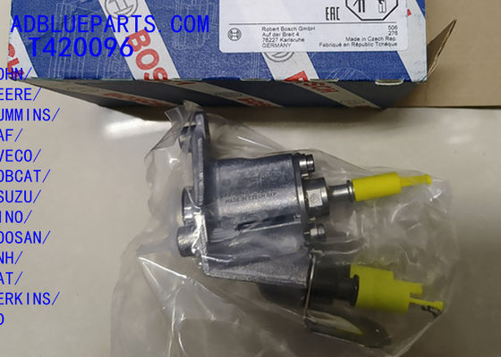 गुणवत्ता  T420096 OEM BOSCH DEF DOSING UNIT / UREA NOZZLE / DOSING MODULE  T420096 Adblue Iniector Nozzle dosing nozzle for JOHN DEERE CUMMINS DAF IVECO BOBCAT ISUZU HINO DOOSAN CNH CAT PERKINS UD फैक्टरी