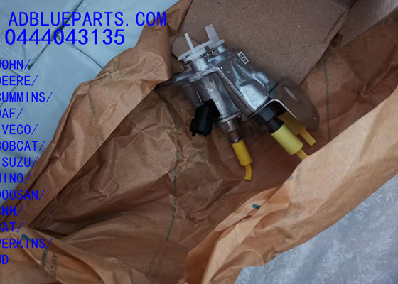 0444043135 OEM BOSCH डीएफ डोजिंग यूनिट / यूरिया नोजल / डोजिंग मॉड्यूल 0444043135 Adblue इंजेक्टर नोजल डोजिंग नोजल के लिए जॉन डीरे कमिंस DAF IVECO BOBCAT ISUZU HINO DOOSAN CNH PER CATKINS UD