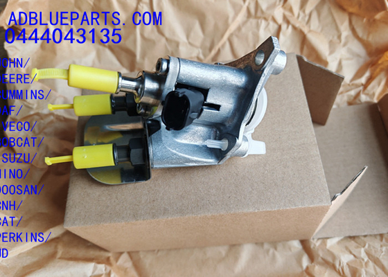 0444043135 OEM BOSCH डीएफ डोजिंग यूनिट / यूरिया नोजल / डोजिंग मॉड्यूल 0444043135 Adblue इंजेक्टर नोजल डोजिंग नोजल के लिए जॉन डीरे कमिंस DAF IVECO BOBCAT ISUZU HINO DOOSAN CNH PER CATKINS UD